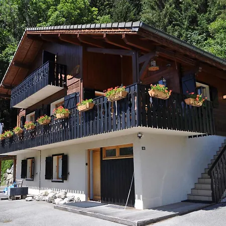12 Pers Avec 6 A - Fr-1-692-2 Chalet